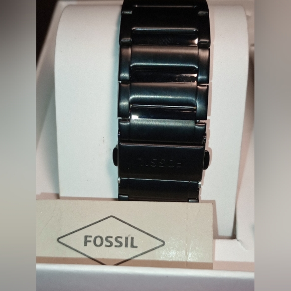 Men & Women's watch set - Picture 5 of 7